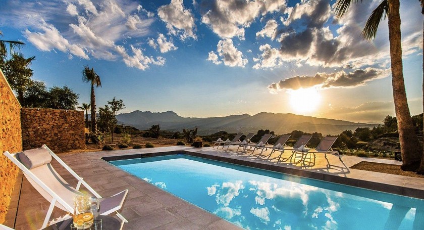CABRERA FINE PROPERTIES - BOUWBEDRIJF - LUXE ONROEREND GOED - COSTA BLANCA