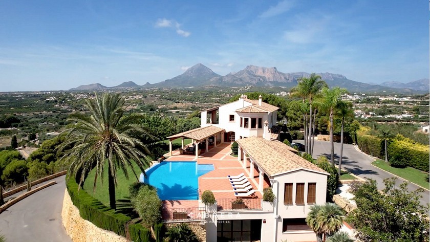 VILLA DE LUJO - VISTA PANORAMICA - Cabrera Fine Properties - Costa Blanca 